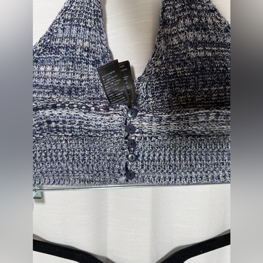 Topshop Gray Knit Halter Bralette Crop Top Tie Neck Button Back | Size 2 - Picture 9 of 12